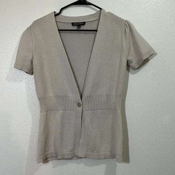 Adrienne Vittadini cream colored sweater vest. Size Medium - Picture 1 of 7